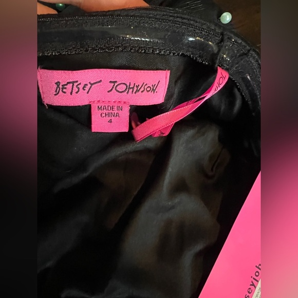 🩷 NWT Betsy Johnson 3D Bead Tulle Cocktail Dress - Picture 8 of 10